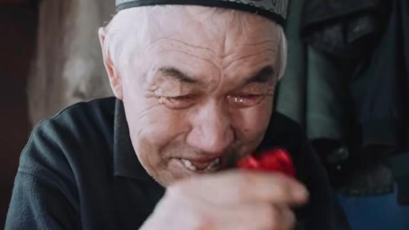 Мы порадовали нашего дедушку