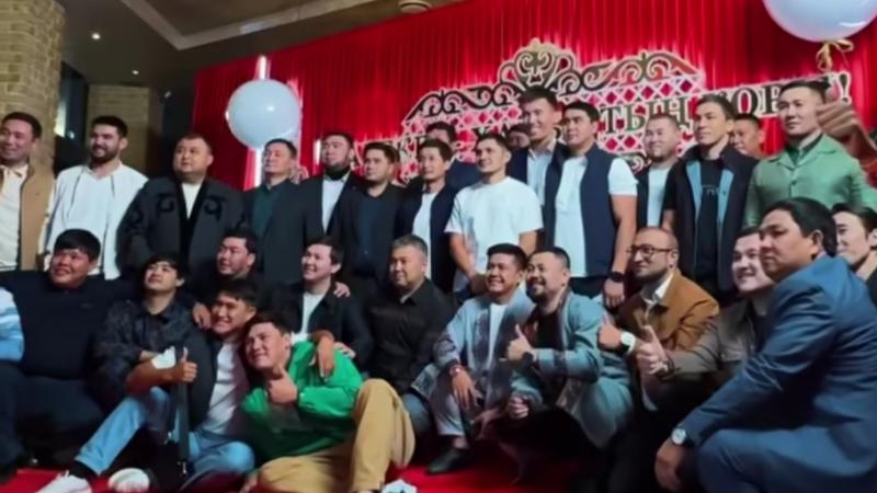 Қадірлі достар! Харекет қорының ұйымдастыруымен 100 күнде 100 баспана жобасының мерекелік шарасы.